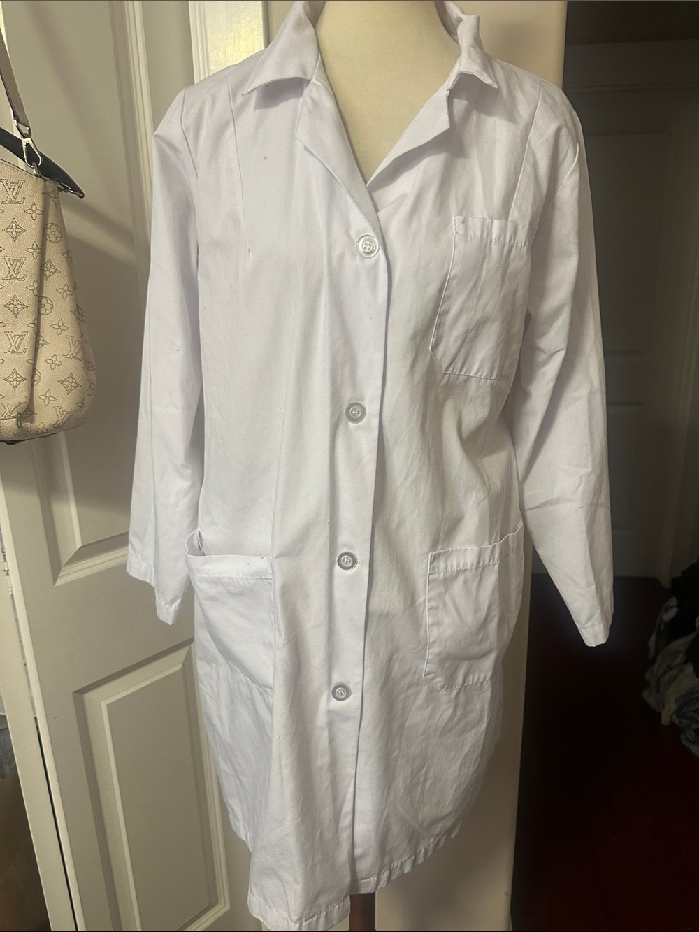 Natural Uniforms Women’s White Lab Coat Jacket - Classic Button-Front Size  M